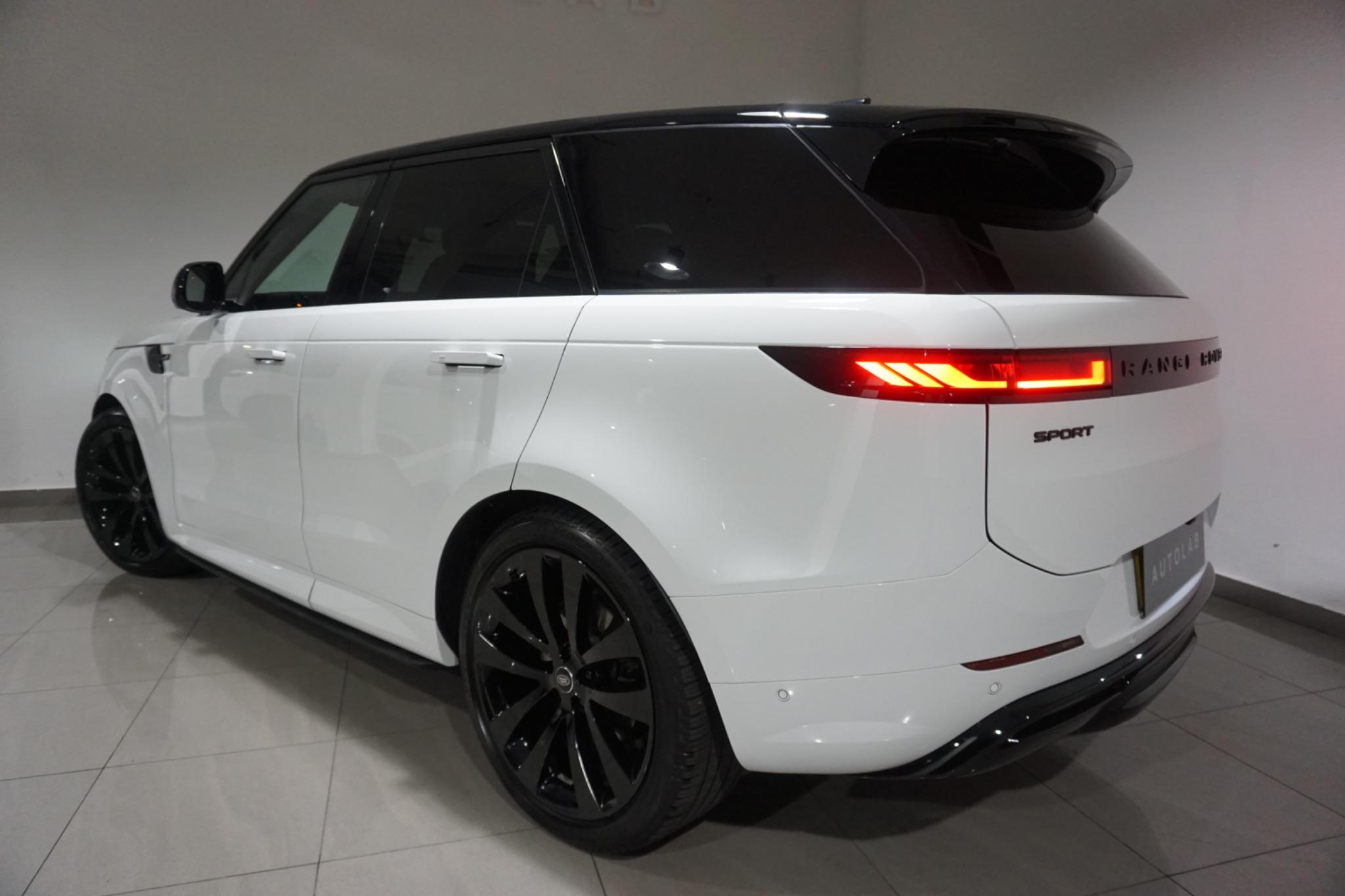 Land Rover Range Rover Sport 3.0 D300 MHEV Dynamic SE Auto 4WD Euro 6 (s/s) 5dr